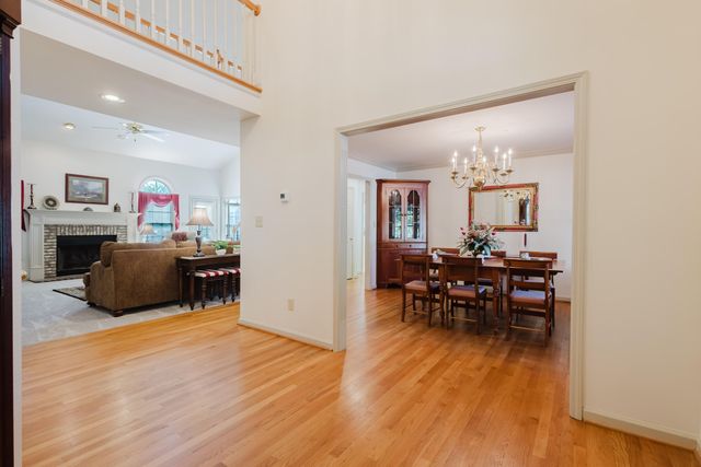 1101 Carters Close, Lexington, KY 40514