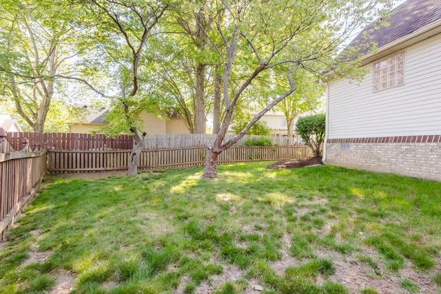 1101 Carters Close, Lexington, KY 40514
