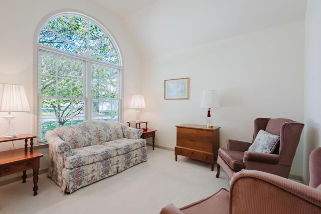1101 Carters Close, Lexington, KY 40514