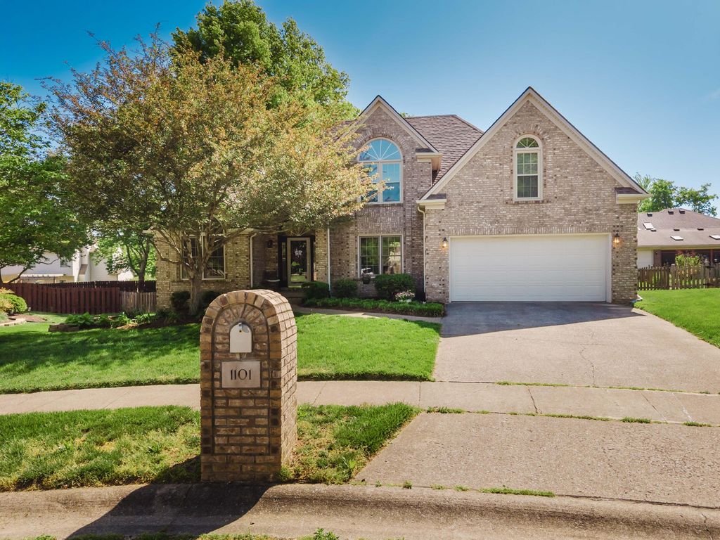 1101 Carters Close, Lexington, KY 40514
