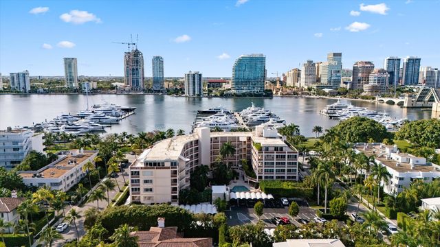 369 S Lake Drive 2e, Palm Beach, FL 33480