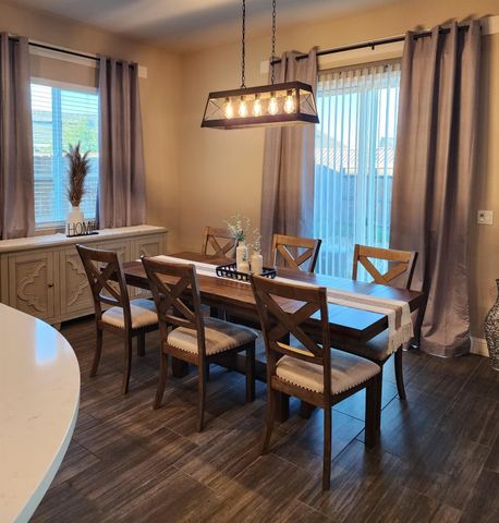 1820 Van Ruiten Dr, Lodi, CA 95242