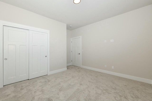 8302 85th AVENUE, Pleasant Prairie, WI 53158