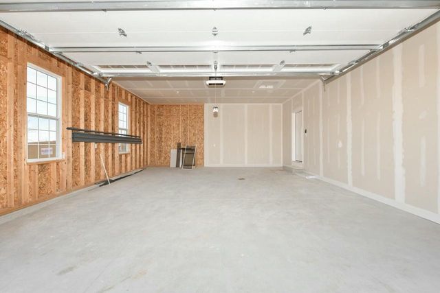 8302 85th AVENUE, Pleasant Prairie, WI 53158