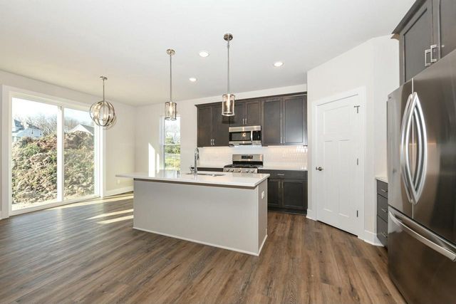 8302 85th AVENUE, Pleasant Prairie, WI 53158