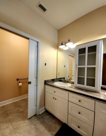 2271 WABASH Trail, Tallahassee, FL 32303