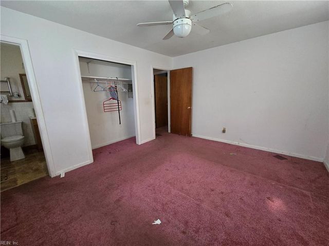 716 Tanbark DR, Newport News, VA 23601