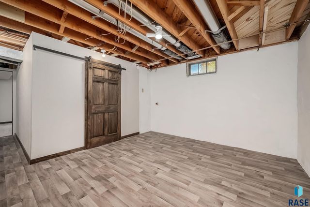 825 S Willow Ave Avenue, Sioux Falls, SD 57104