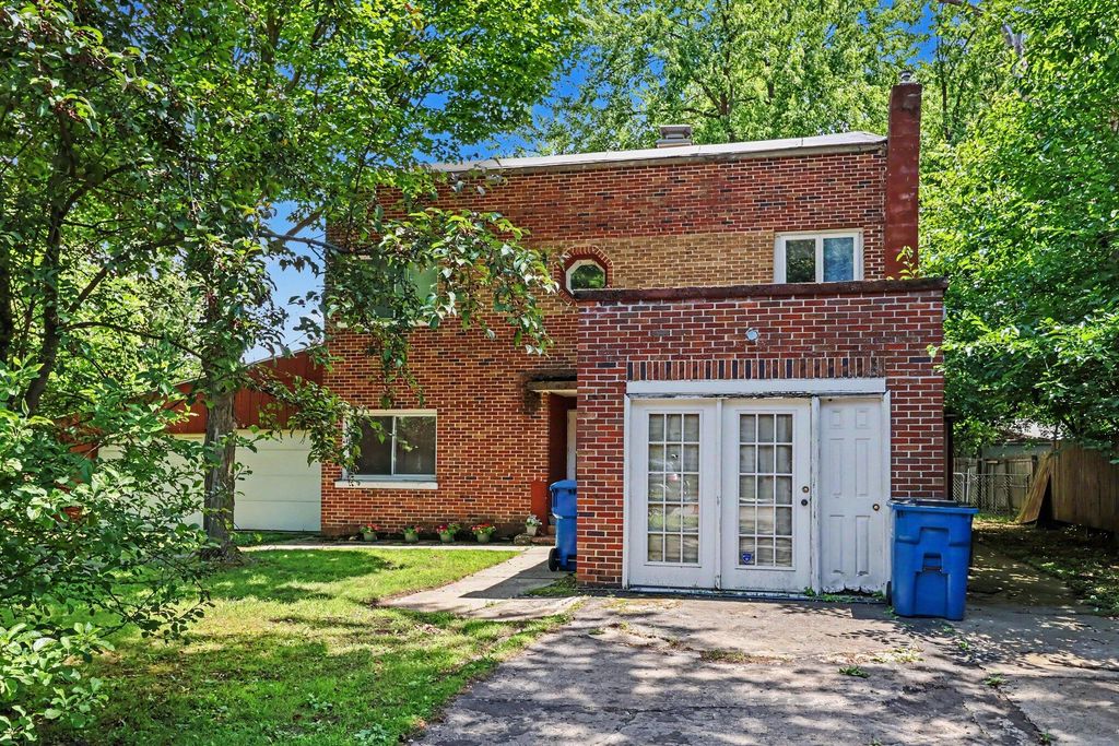 720 Ashley Drive, Kalamazoo Twp, MI 49048