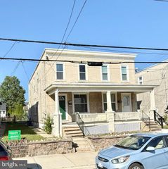 1235 MAPLE ST, Pottstown, PA 19464