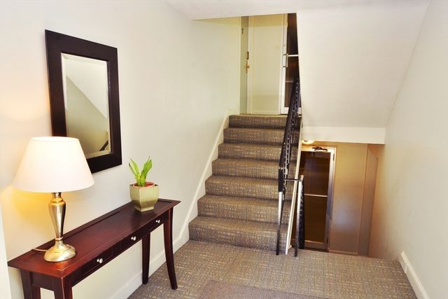 25 Custer 303, Boston, MA 02130