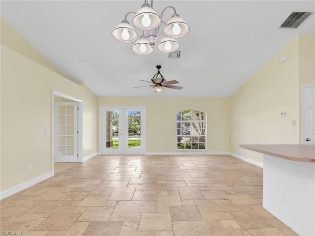 305 16th PL, Cape Coral, FL 33990