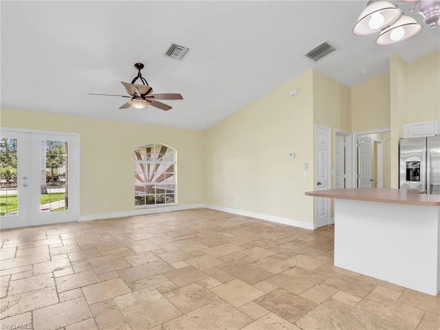 305 16th PL, Cape Coral, FL 33990