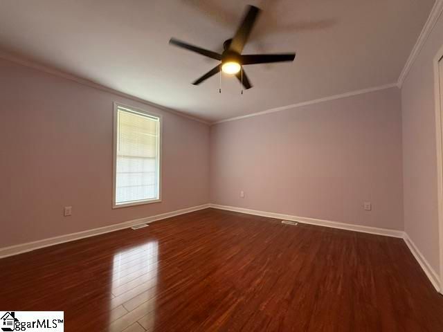 213 Magnolia Street, Clinton, SC 29325