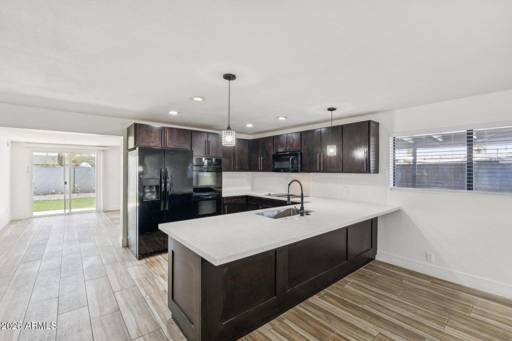 2217 E SHERIDAN Street, Phoenix, AZ 85006 — photo 5