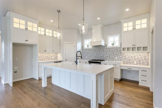 1757 Boathouse Road, Edmond, OK 73034