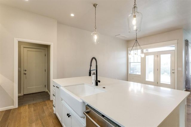 1757 Boathouse Road, Edmond, OK 73034