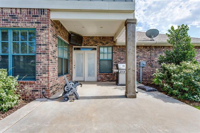 1757 Boathouse Road, Edmond, OK 73034