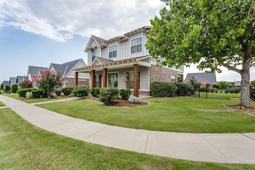 1757 Boathouse Road, Edmond, OK 73034