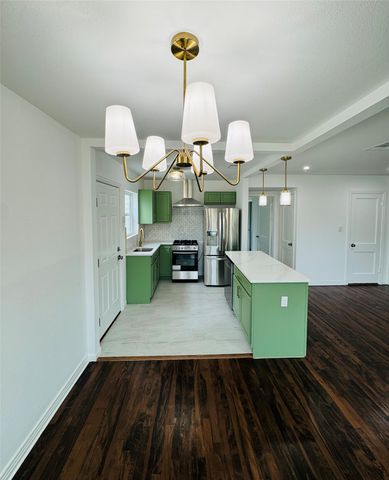 6442 Latta Street, Dallas, TX 75227