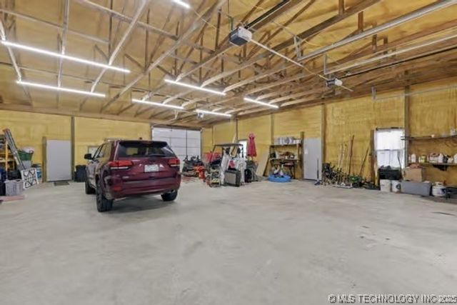 73141 S 230 Road, Wagoner, OK 74467