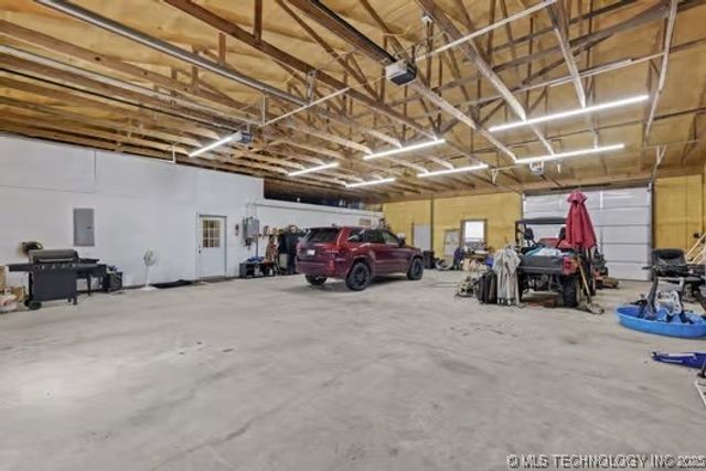73141 S 230 Road, Wagoner, OK 74467