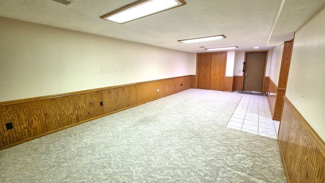 2214 W Hayes Street, Davenport, IA 52804