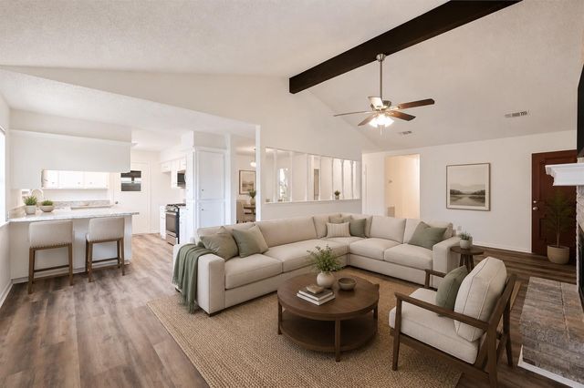 2906 Heatherwood Drive, Baytown, TX 77521