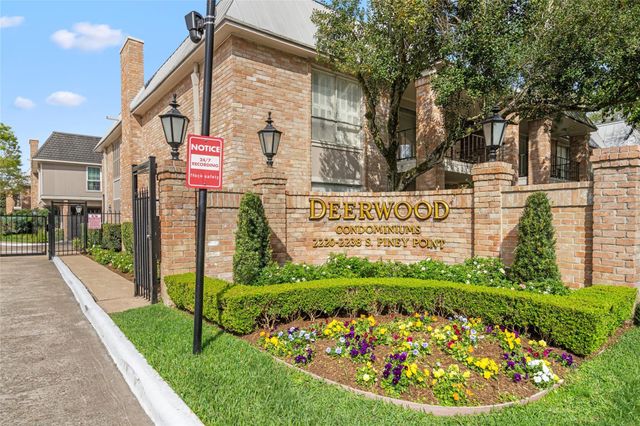 2238 S Piney Point Road 102, Houston, TX 77063