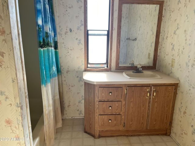 2902 Applewhite Drive, Douglas, AZ 85607