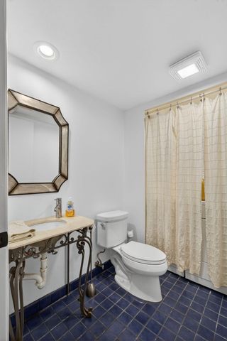 1700 Embassy Drive 103, West Palm Beach, FL 33401