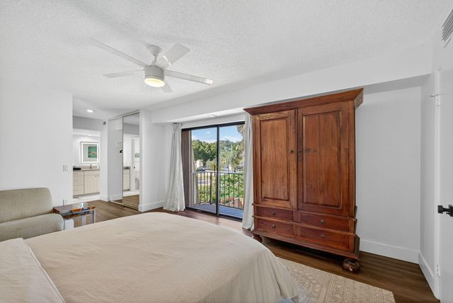 1700 Embassy Drive 103, West Palm Beach, FL 33401