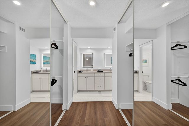 1700 Embassy Drive 103, West Palm Beach, FL 33401
