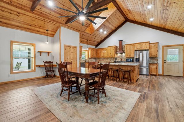 2187 Nettles Cemetery Road, Livingston, TX 77351