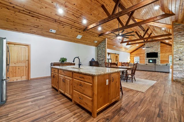 2187 Nettles Cemetery Road, Livingston, TX 77351