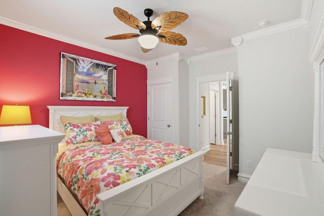 122 Oakwood Boulevard, Summerville, SC 29486