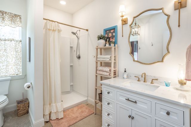 646 County Road 2121, Gainesville, TX 76240