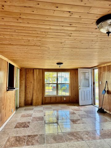 2340 19th Street, Port Arthur, TX 77640