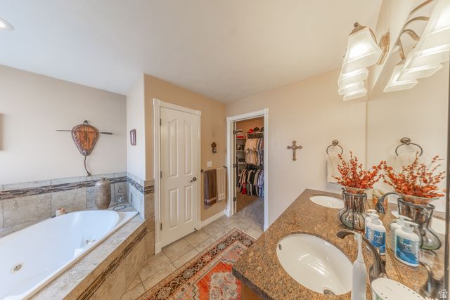 1129 E SANDERS RD, Sandy, UT 84094