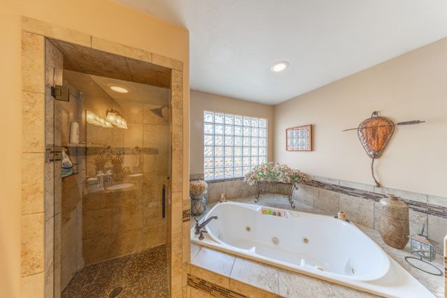 1129 E SANDERS RD, Sandy, UT 84094