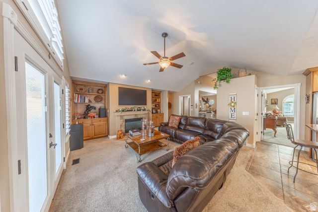 1129 E SANDERS RD, Sandy, UT 84094