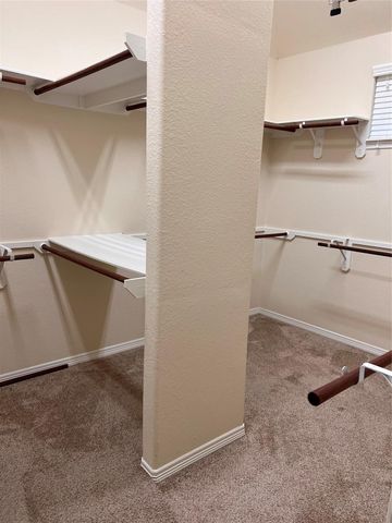 2814 Kings Retreat Circle, Houston, TX 77345