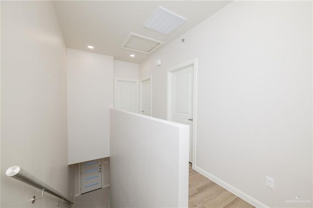 3512 Vanessa Lane 5, Weslaco, TX 78596