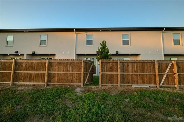 3512 Vanessa Lane 5, Weslaco, TX 78596