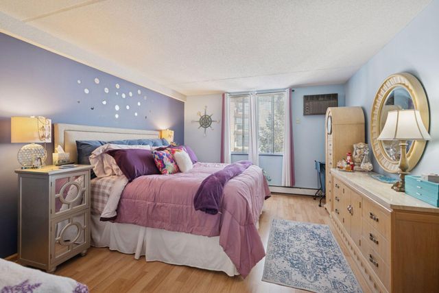 2601 Kenzie Terrace 330, Saint Anthony, MN 55418