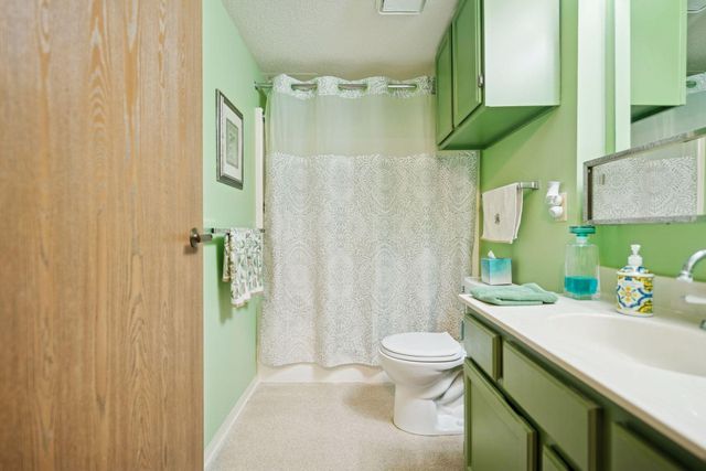 2601 Kenzie Terrace 330, Saint Anthony, MN 55418