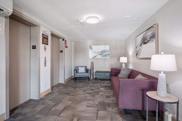 2601 Kenzie Terrace 330, Saint Anthony, MN 55418