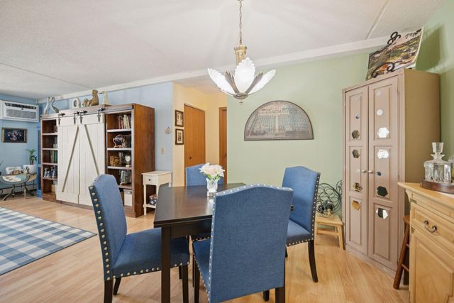 2601 Kenzie Terrace 330, Saint Anthony, MN 55418