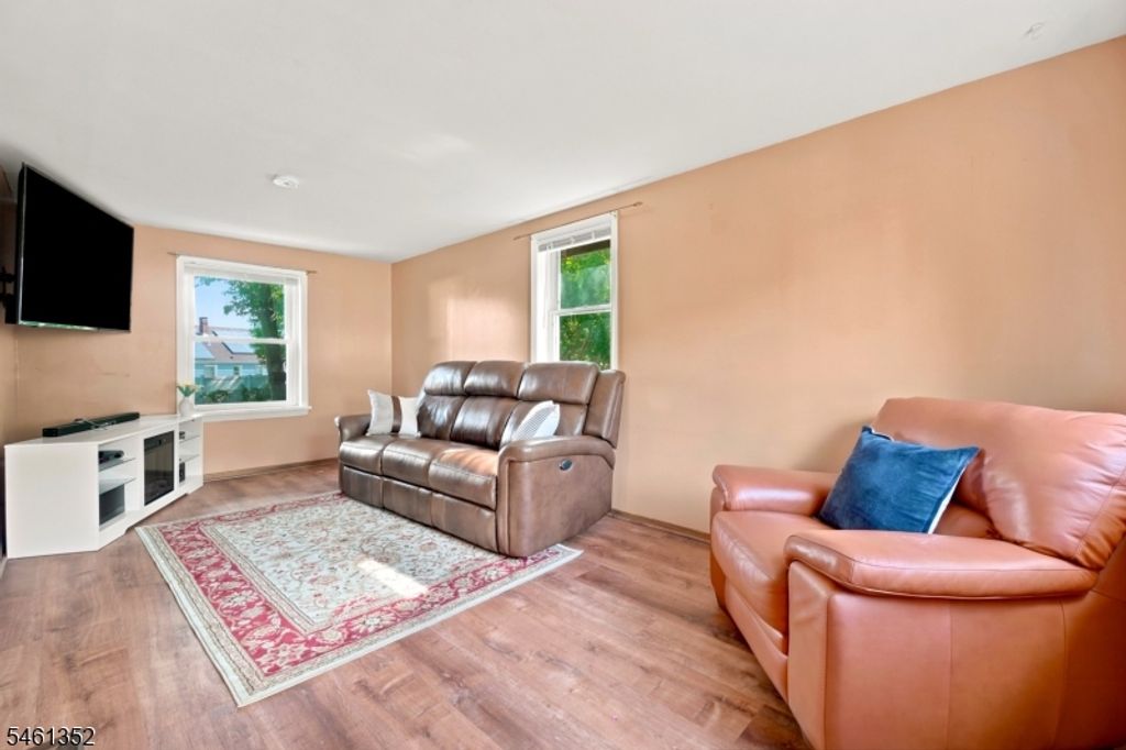 50 Heather Ln, Roselle Boro, NJ 07203 — photo 3