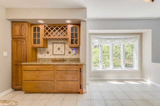 2857 Riverside Drive, Port Huron, MI 48060